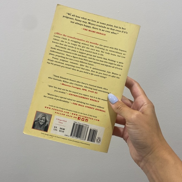 Book x After You - Jojo Moyes - Picture 3 of 3